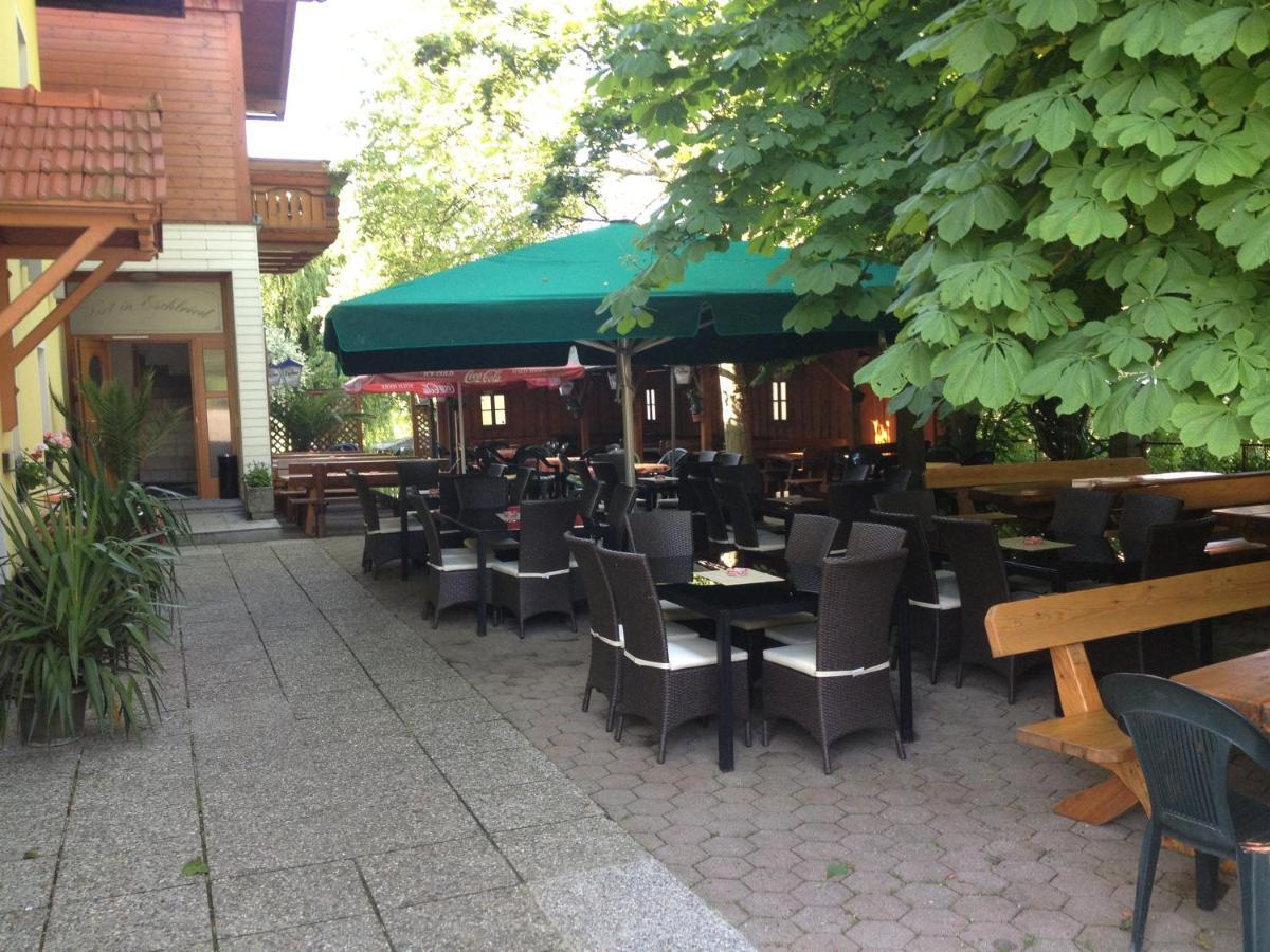 Tumeltsham Hotel Gasthof-Strasser מראה חיצוני תמונה